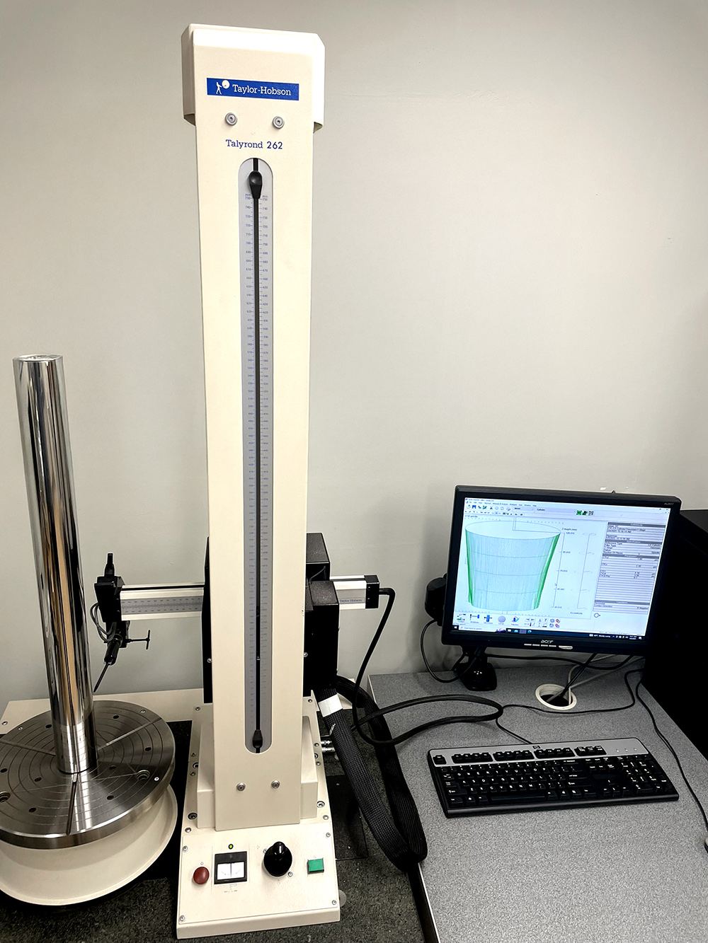 taylor hobson talyrond 262,, emi gage, metrology lab, roundness measurement